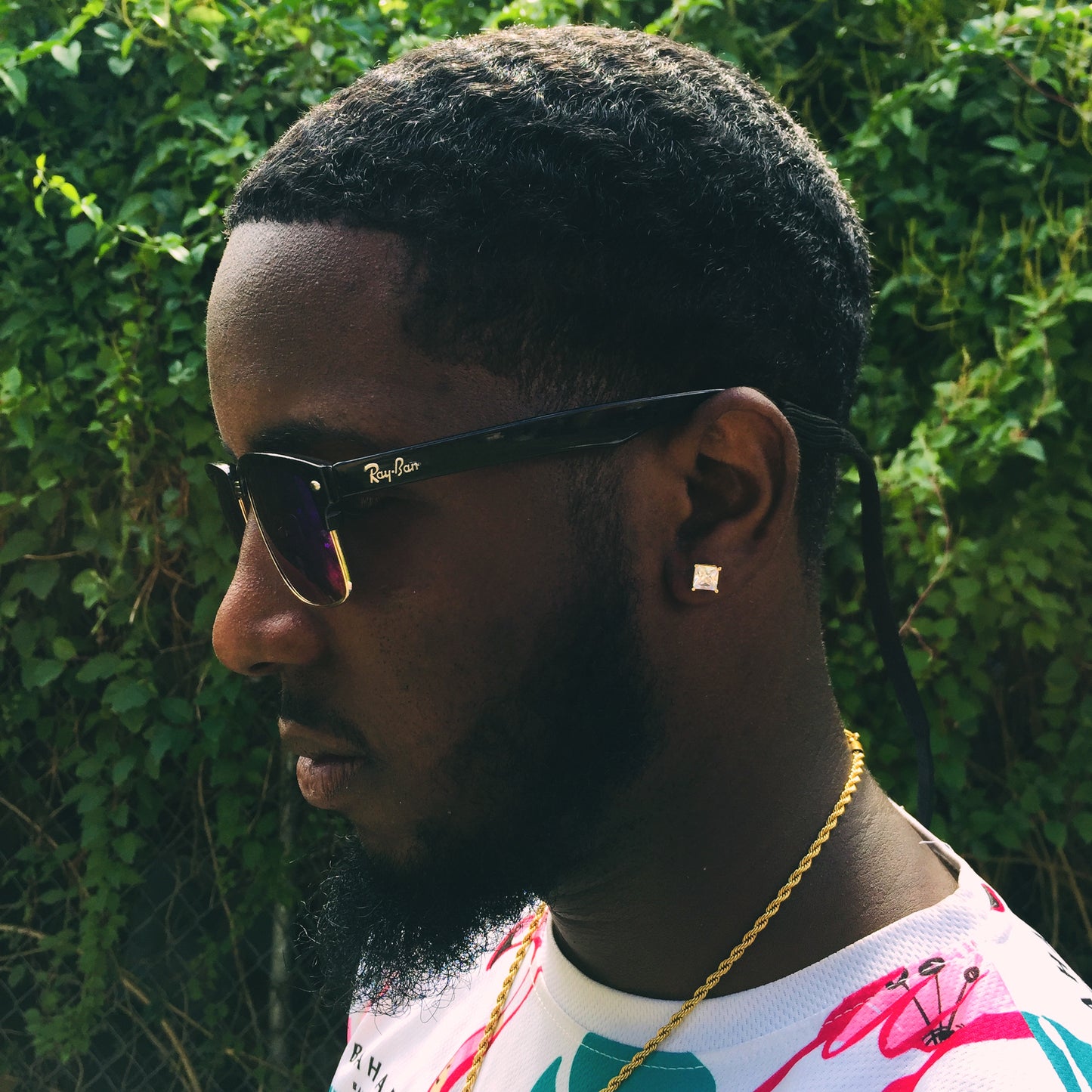 20k Gold Diamond Stud Earring 5MM (Square)